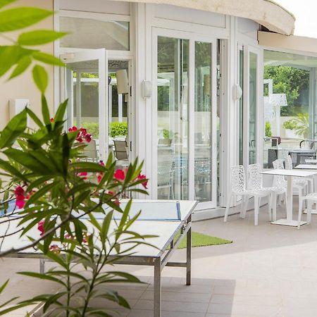קאטוליקה Hotel Pacific מראה חיצוני תמונה