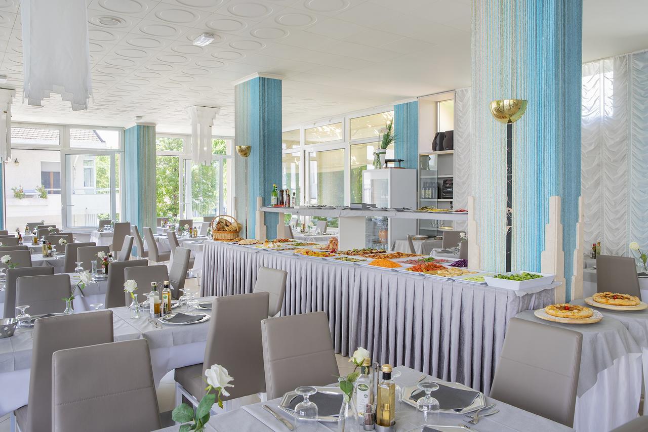 קאטוליקה Hotel Pacific מראה חיצוני תמונה