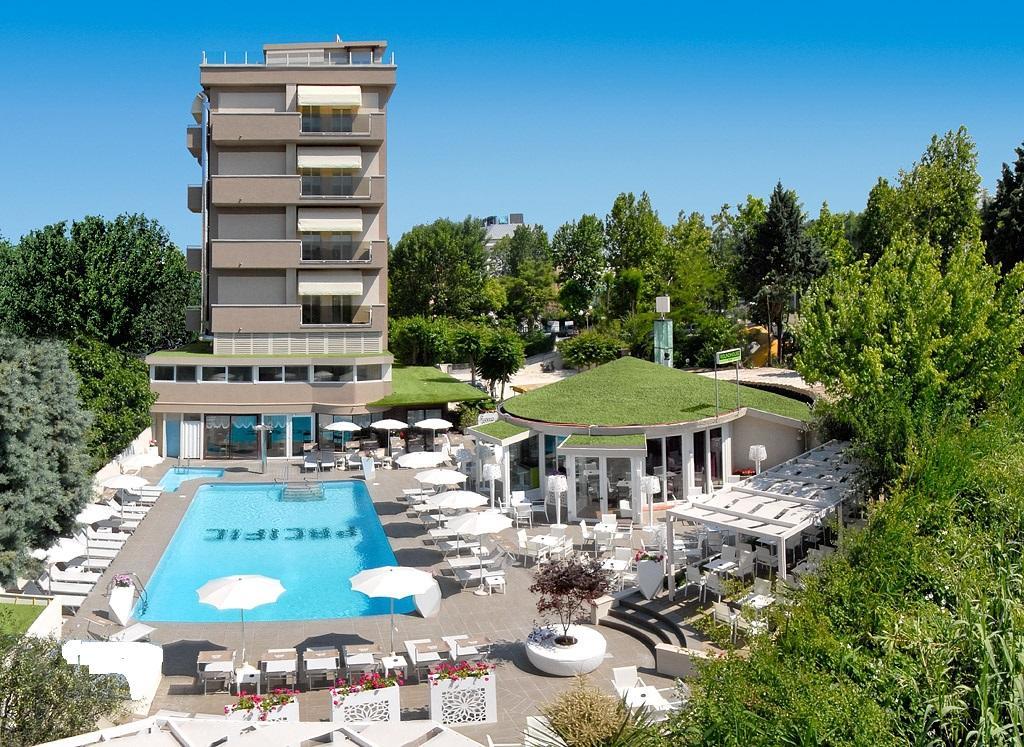 קאטוליקה Hotel Pacific מראה חיצוני תמונה